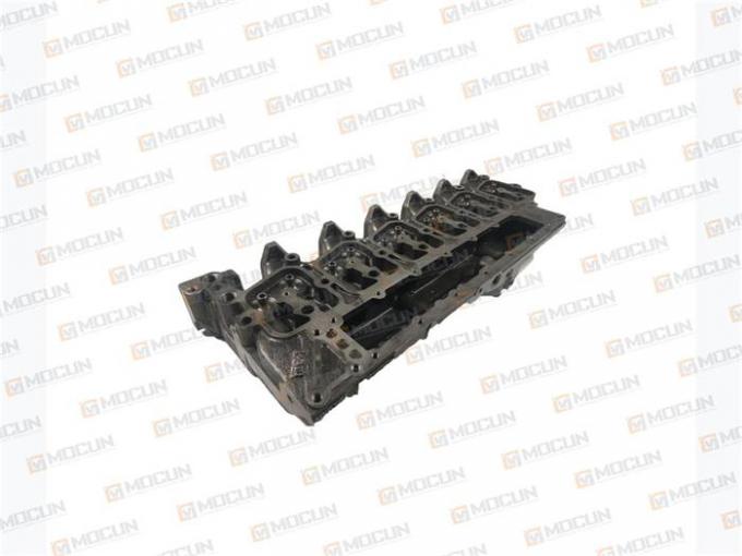 PC220-7 PC200-7 Casting Iron Engine Cylinder Head Assembly Parts OEM 6731-11-1370