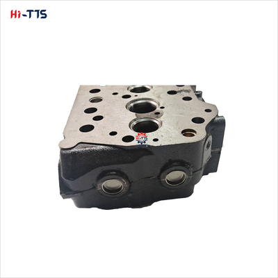4D32 4D33 Cylinder head 22100-45101 22100-45100  ME997800 For Mitsu-bishi Excavators engine parts