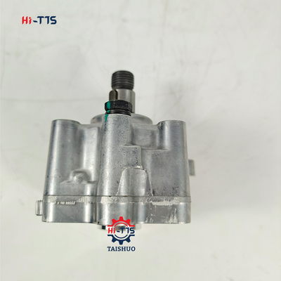 Engine Oil Pump D750 D850 V2203 V2403 15261-35010 1526135010 15471-35013