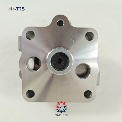 Engine Oil Pump D750 D850 V2203 V2403 15261-35010 1526135010 15471-35013