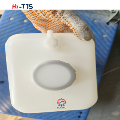 Truck Parts Expansion Tank R215-9 R225-9 11N8-41071 For Water Tank